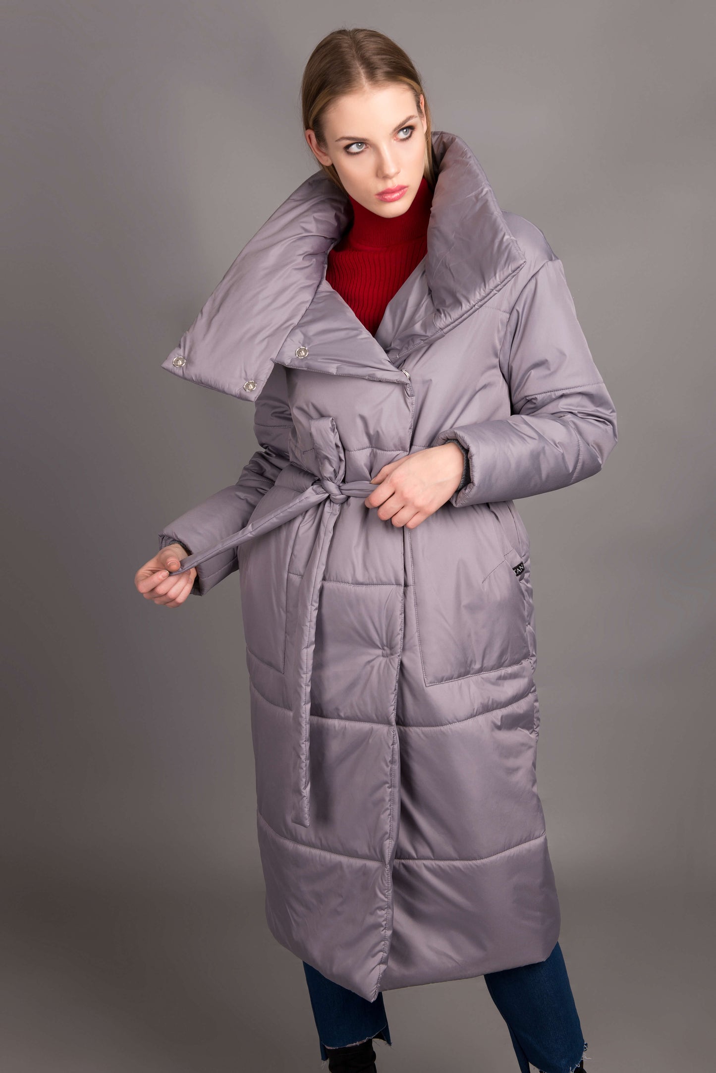 Puffer Jacket with Insulated Warmth and Lightweight Design for Outdoor Comfort and Style