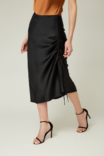 Skirt – Stylish and Versatile Skirt for Various Occasions and Wardrobe Essentials