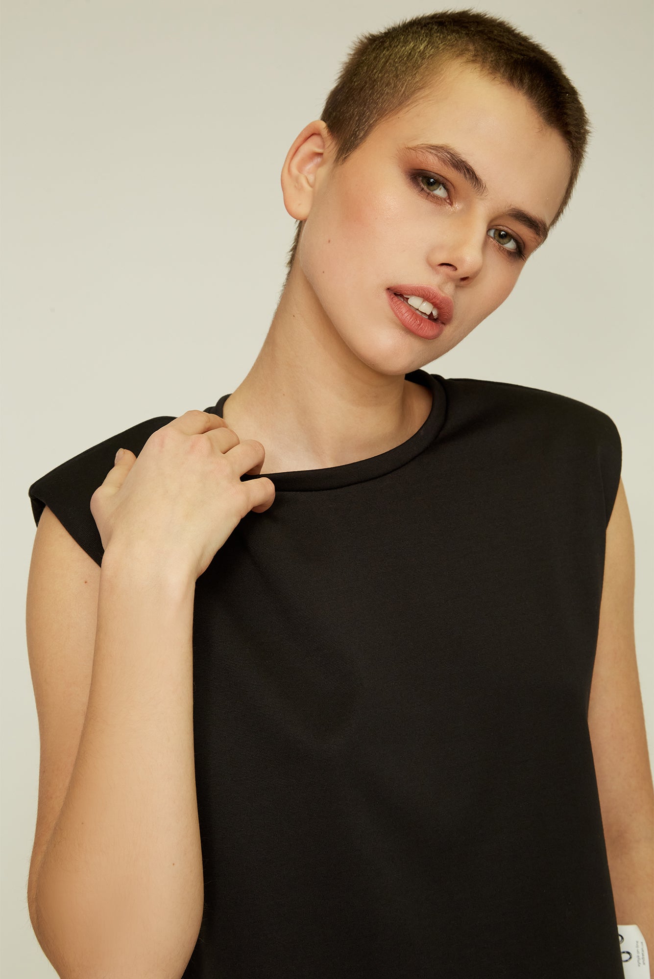 T-shirt with Classic Fit and Comfortable Fabric for Everyday Wear and Casual Style