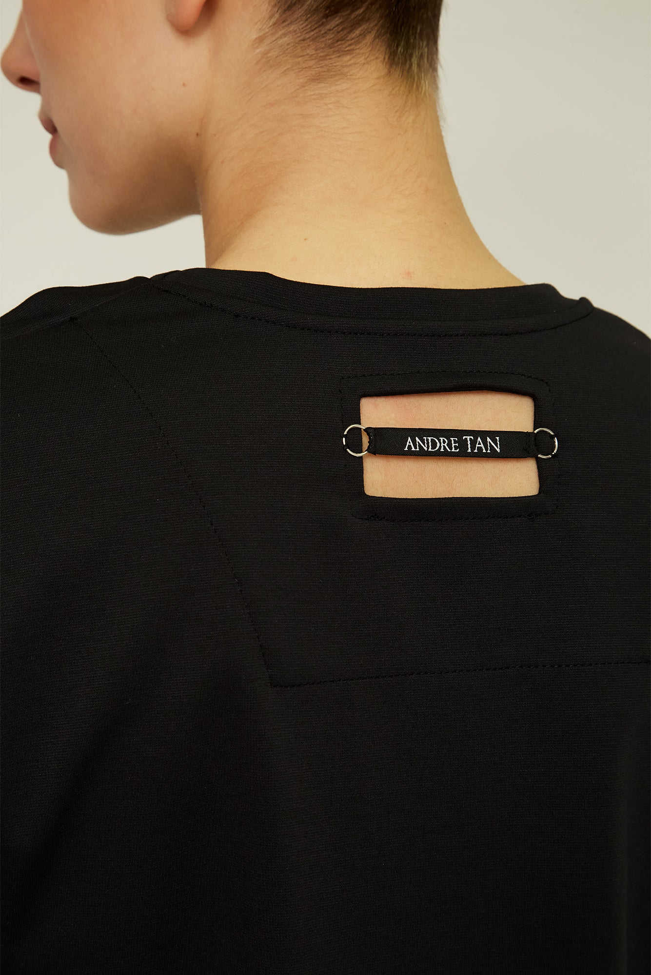 T-shirt with Classic Fit and Comfortable Fabric for Everyday Wear and Casual Style