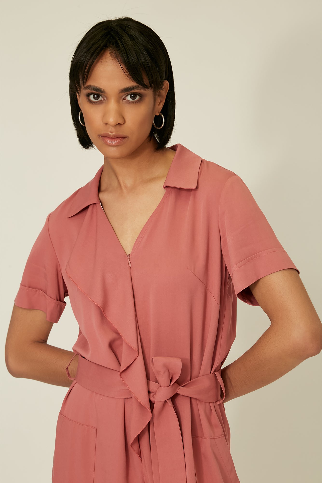 Jumpuit Jumpsuit Stylish and Comfortable One-Piece Outfit for Every Occasion