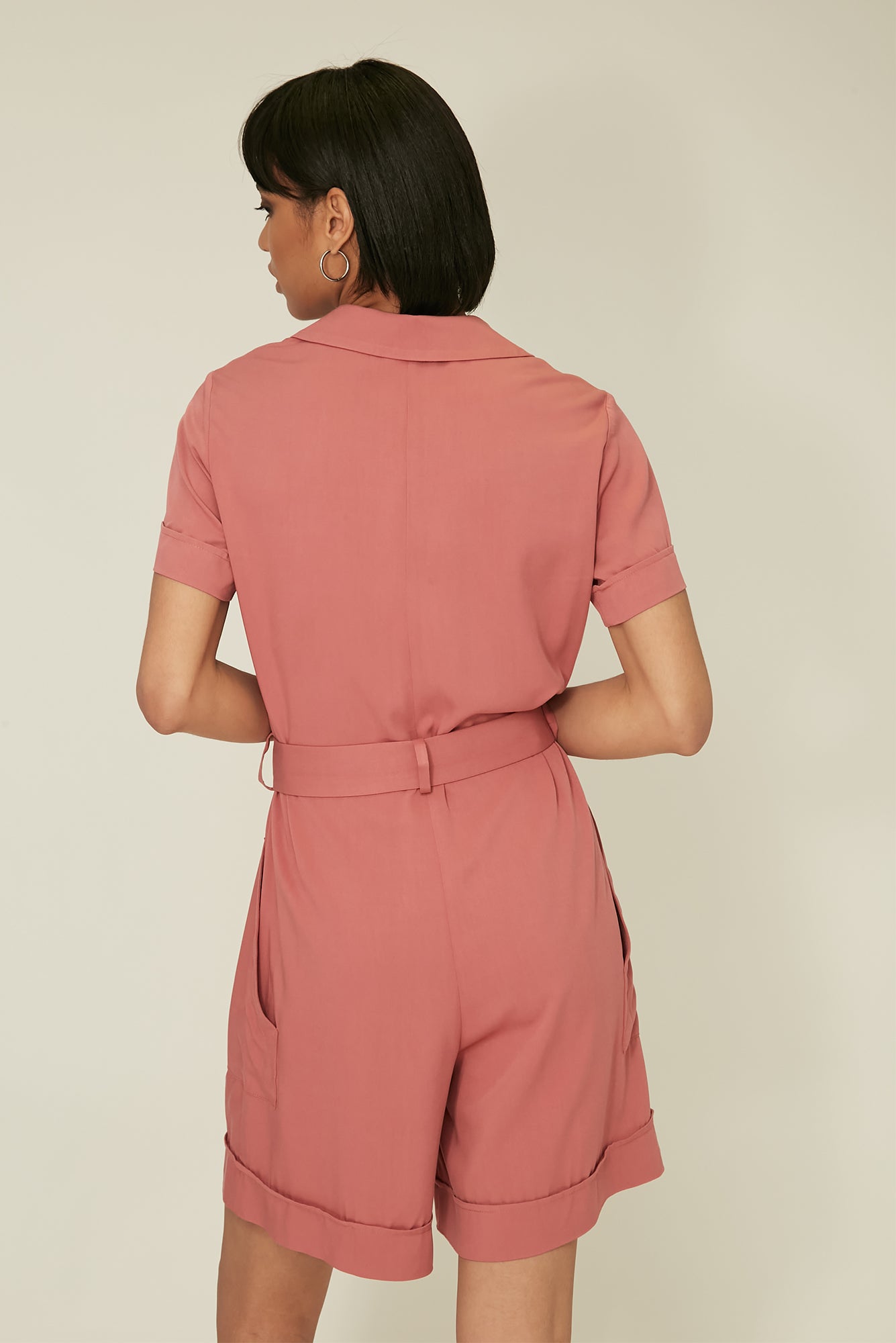 Jumpuit Jumpsuit Stylish and Comfortable One-Piece Outfit for Every Occasion