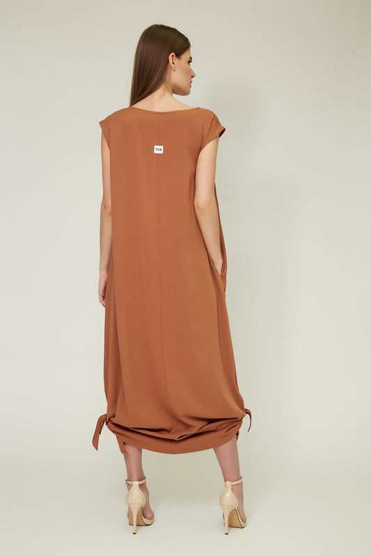 Dress with Elegant Design and Comfortable Fit for Various Occasions
