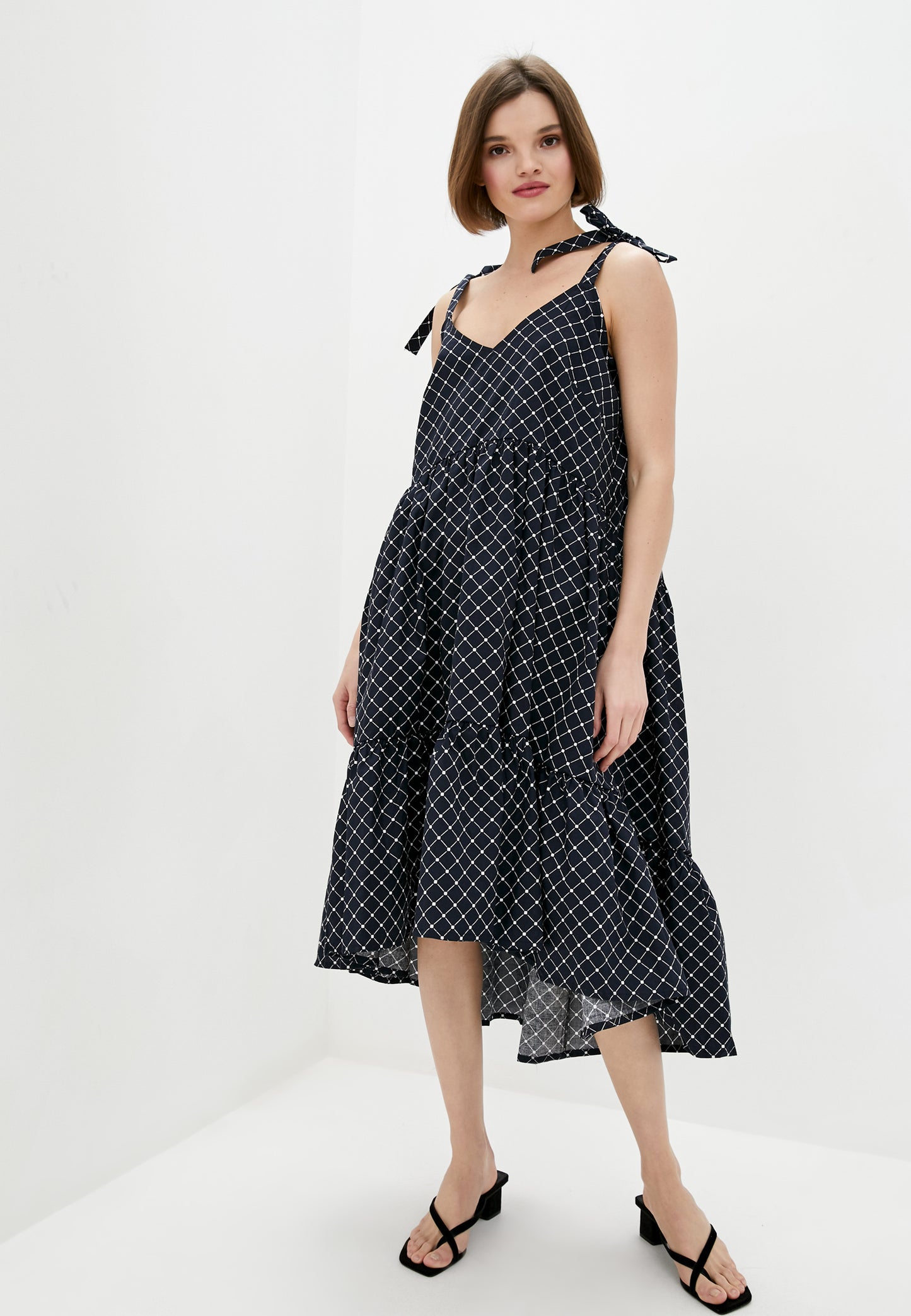 Dress for Women – Stylish and Elegant Apparel Suitable for Various Occasions