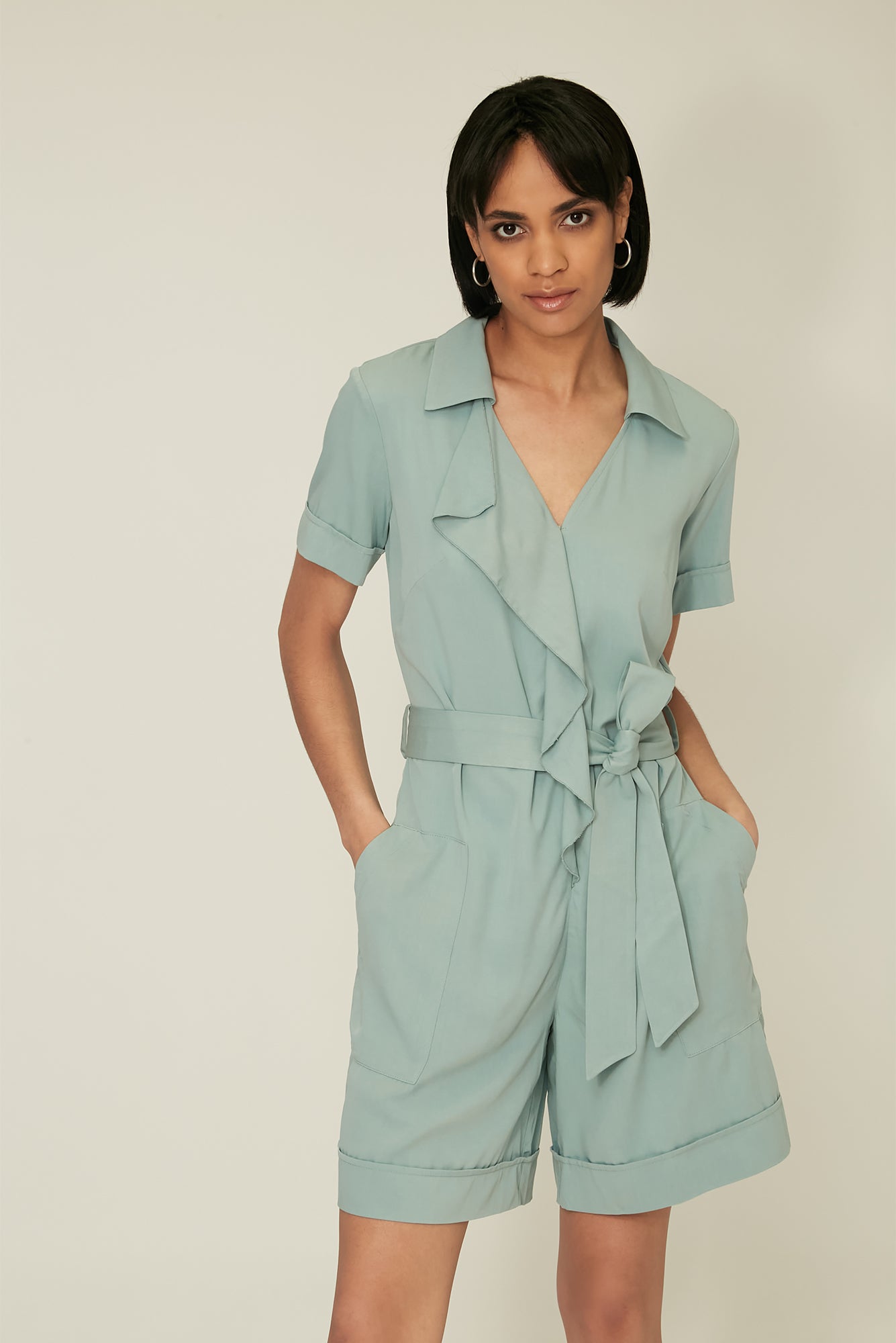 Jumpuit Jumpsuit Stylish and Comfortable One-Piece Outfit for Every Occasion